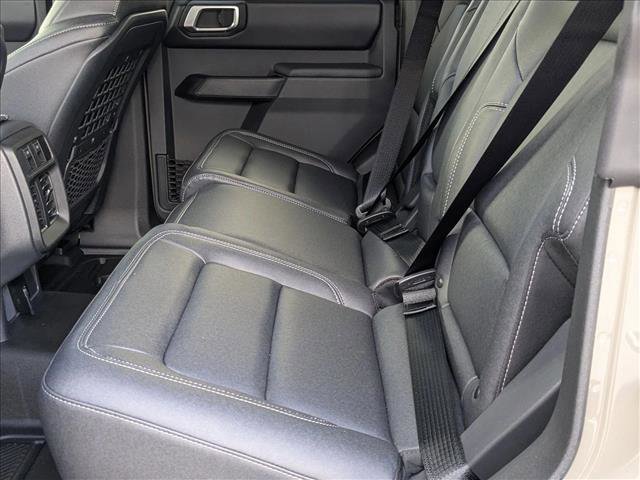 New 2025 Ford Bronco Badlands image 14