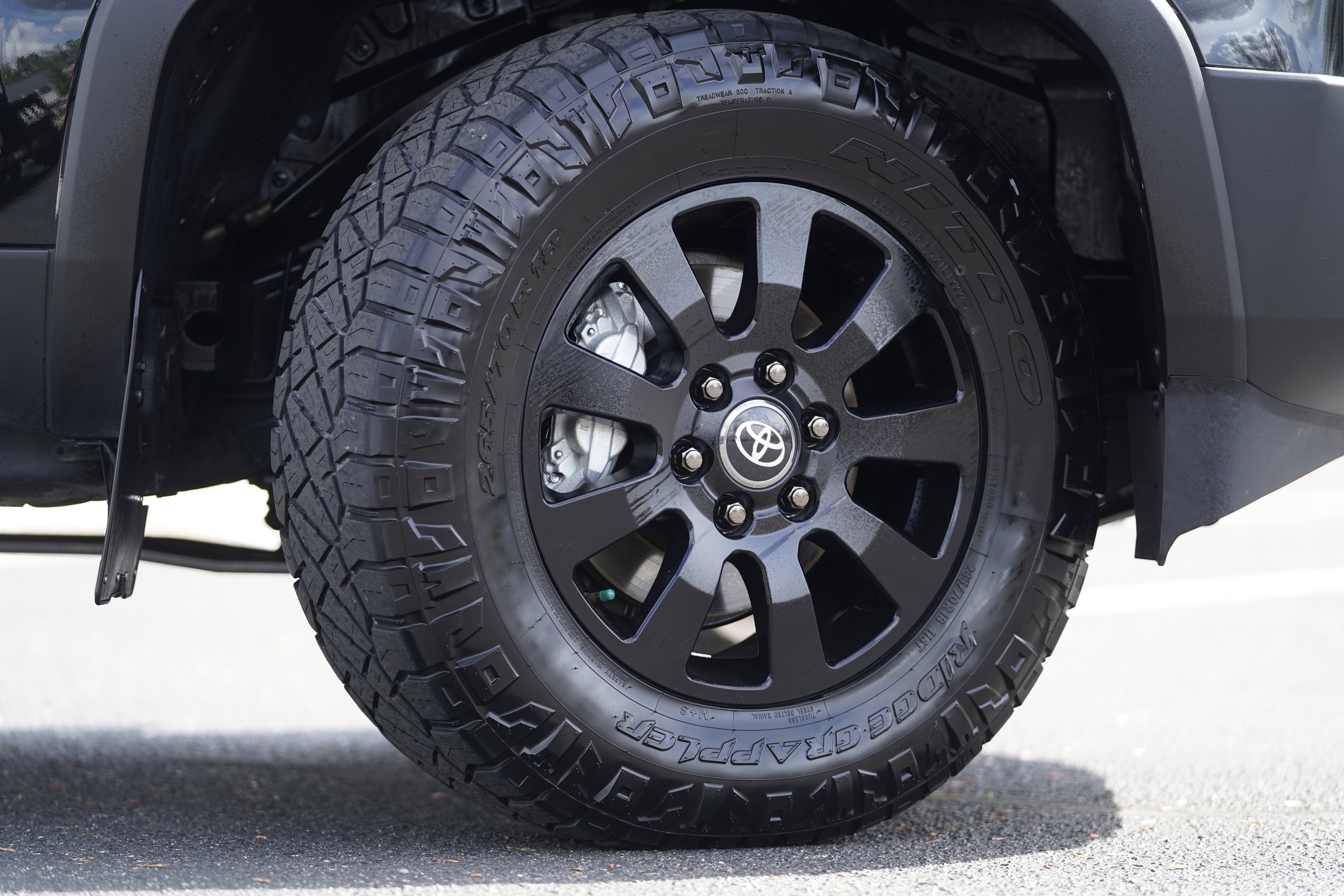 Used 2024 Toyota Land Cruiser image 41