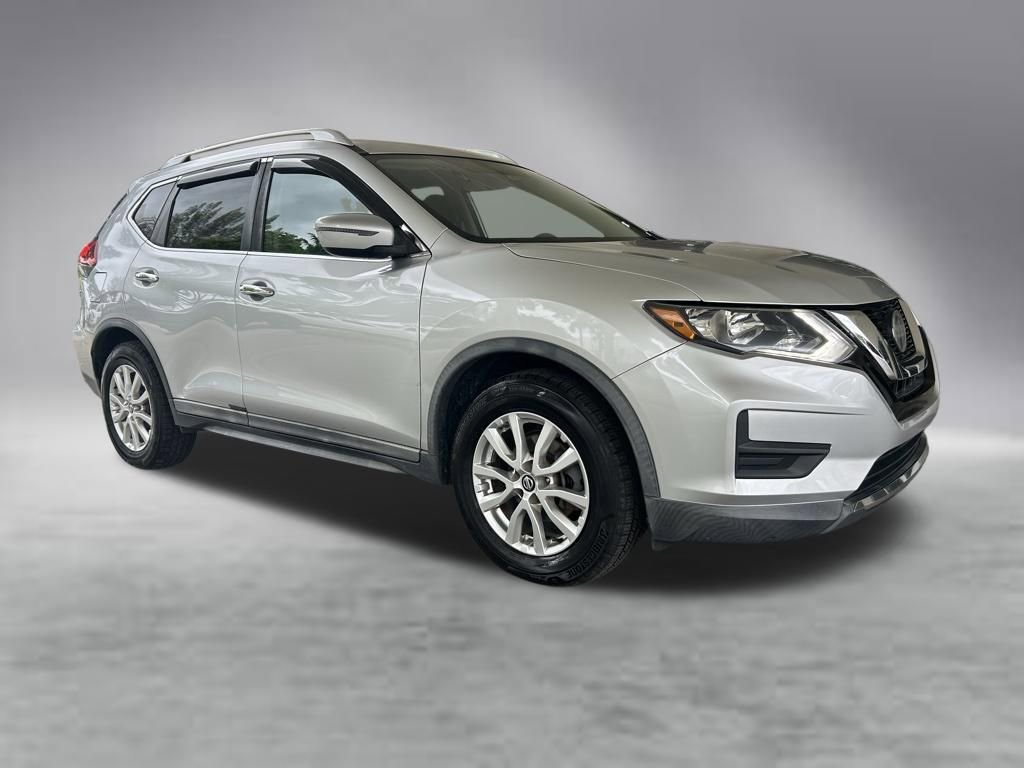 Used 2018 Nissan Rogue SV FWD image 2