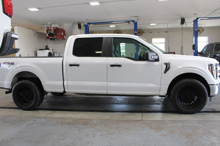 Used 2023 Ford F150 XLT w/ Trailer Tow Package AWD/4WD image 10