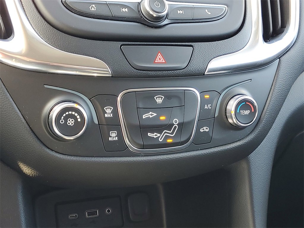 Used 2021 Chevrolet Equinox LT image 24