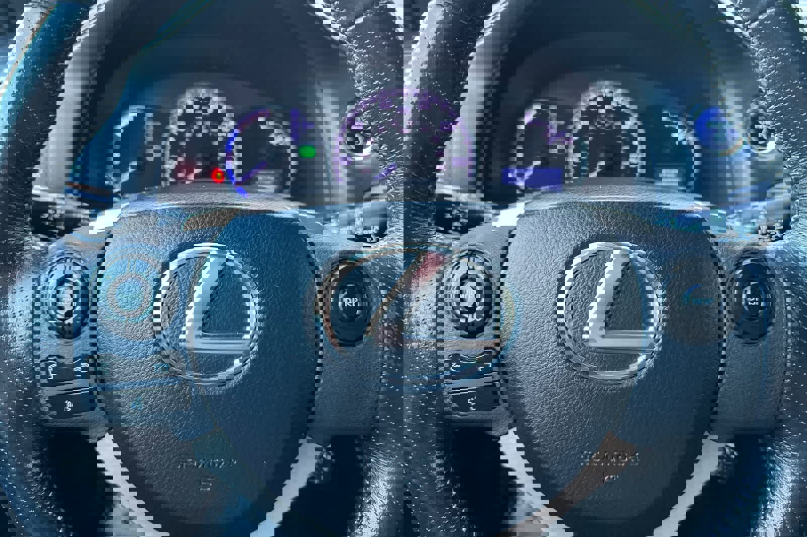 Used 2015 Lexus CT 200h w/ F Sport w/Nuluxe Interior image 24