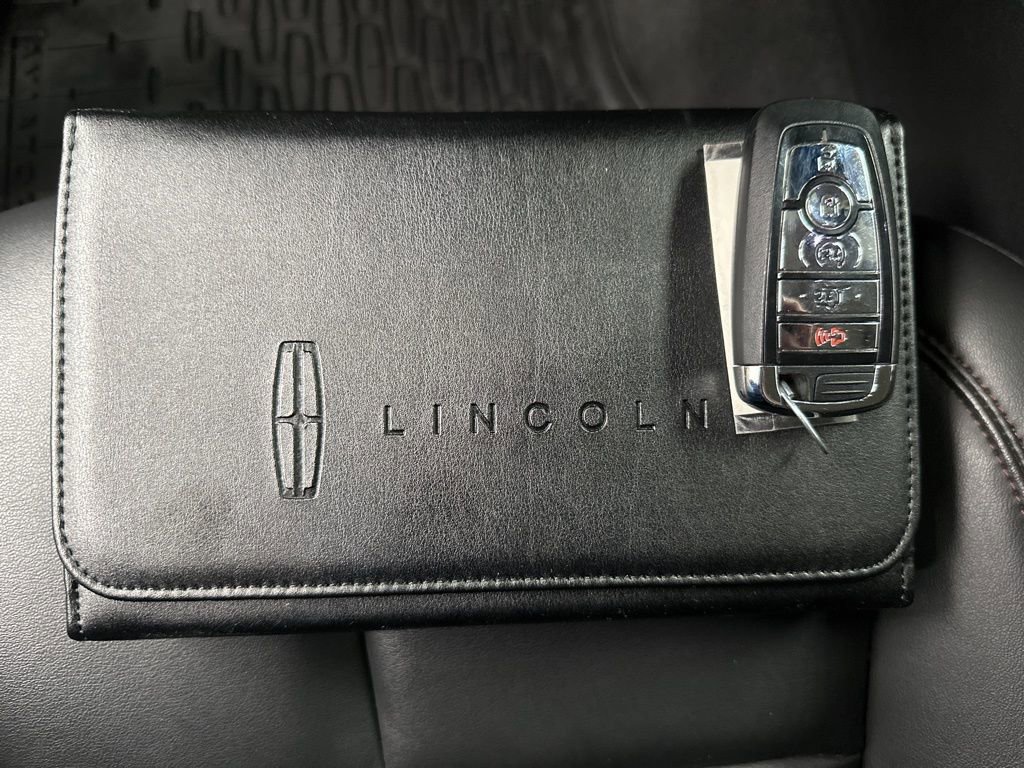 Used 2024 Lincoln Aviator AWD w/ Premium Package image 46