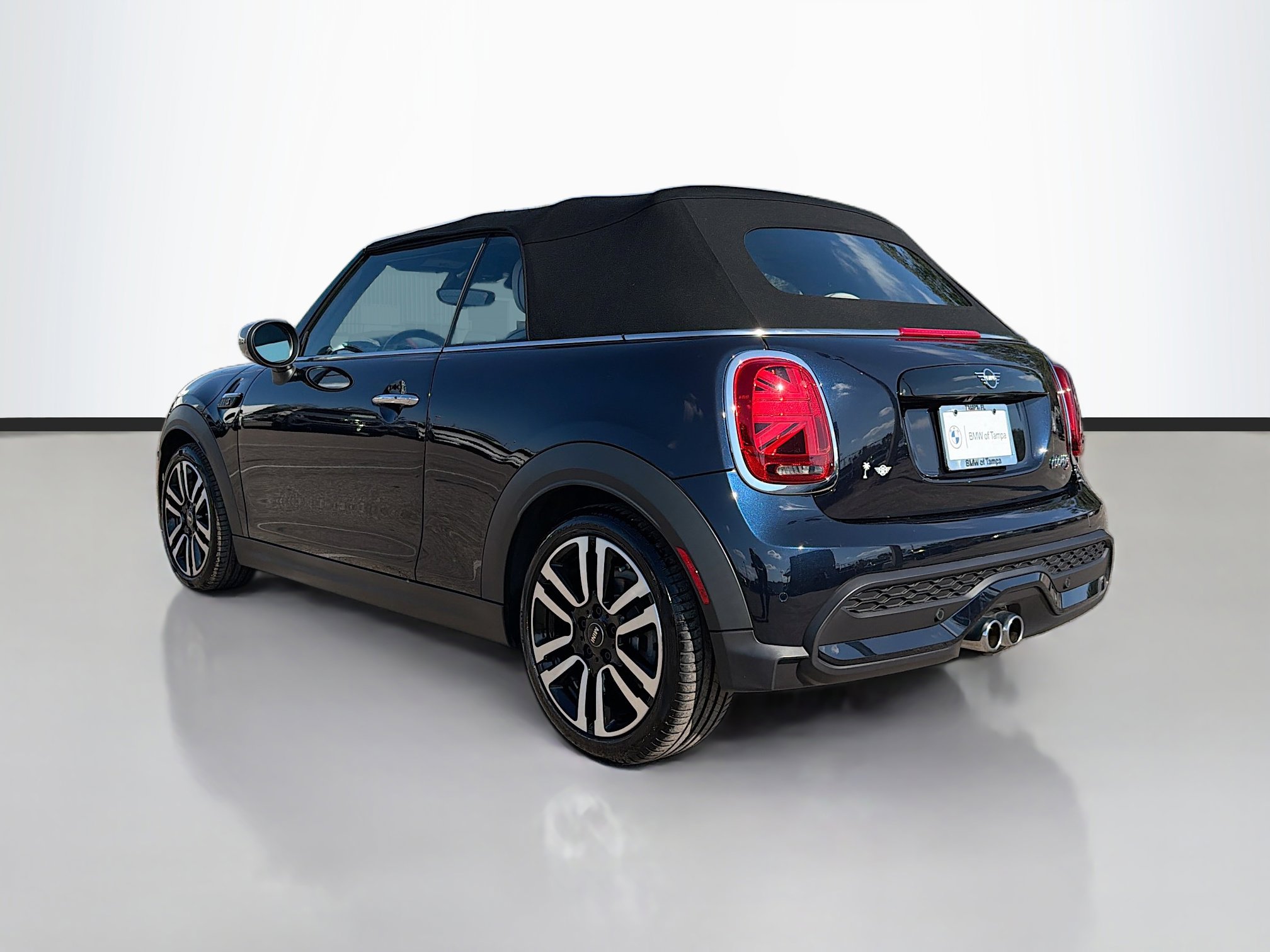 Used 2024 MINI Cooper S image 5