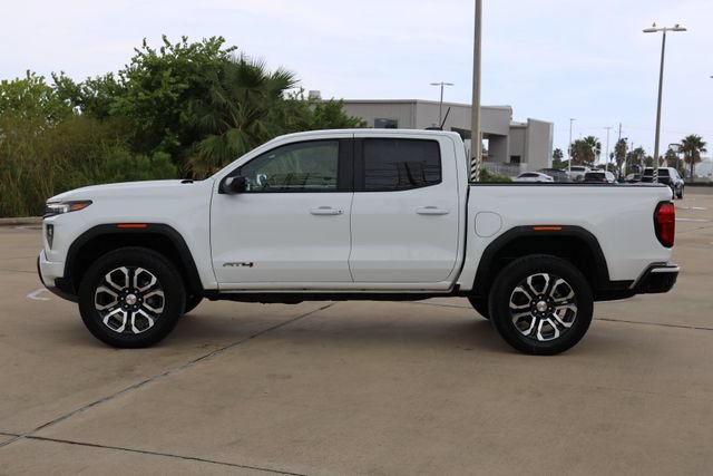 Used 2024 GMC Canyon AT4 w/ Canyon Safety Plus Package AWD/4WD image 4