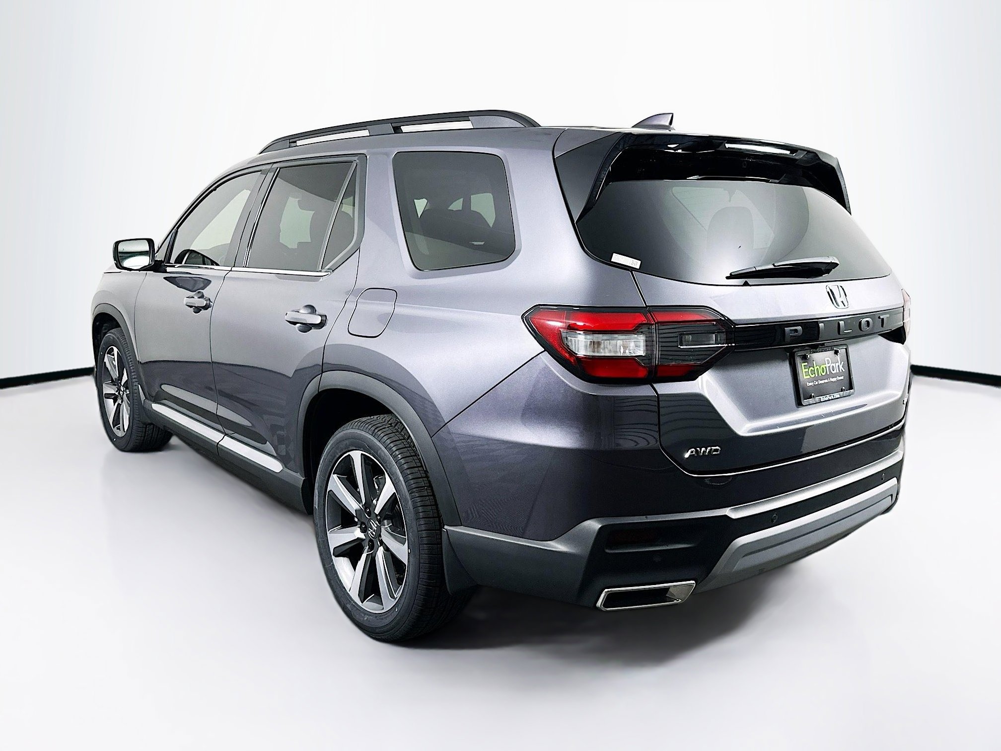Used 2024 Honda Pilot Elite image 5