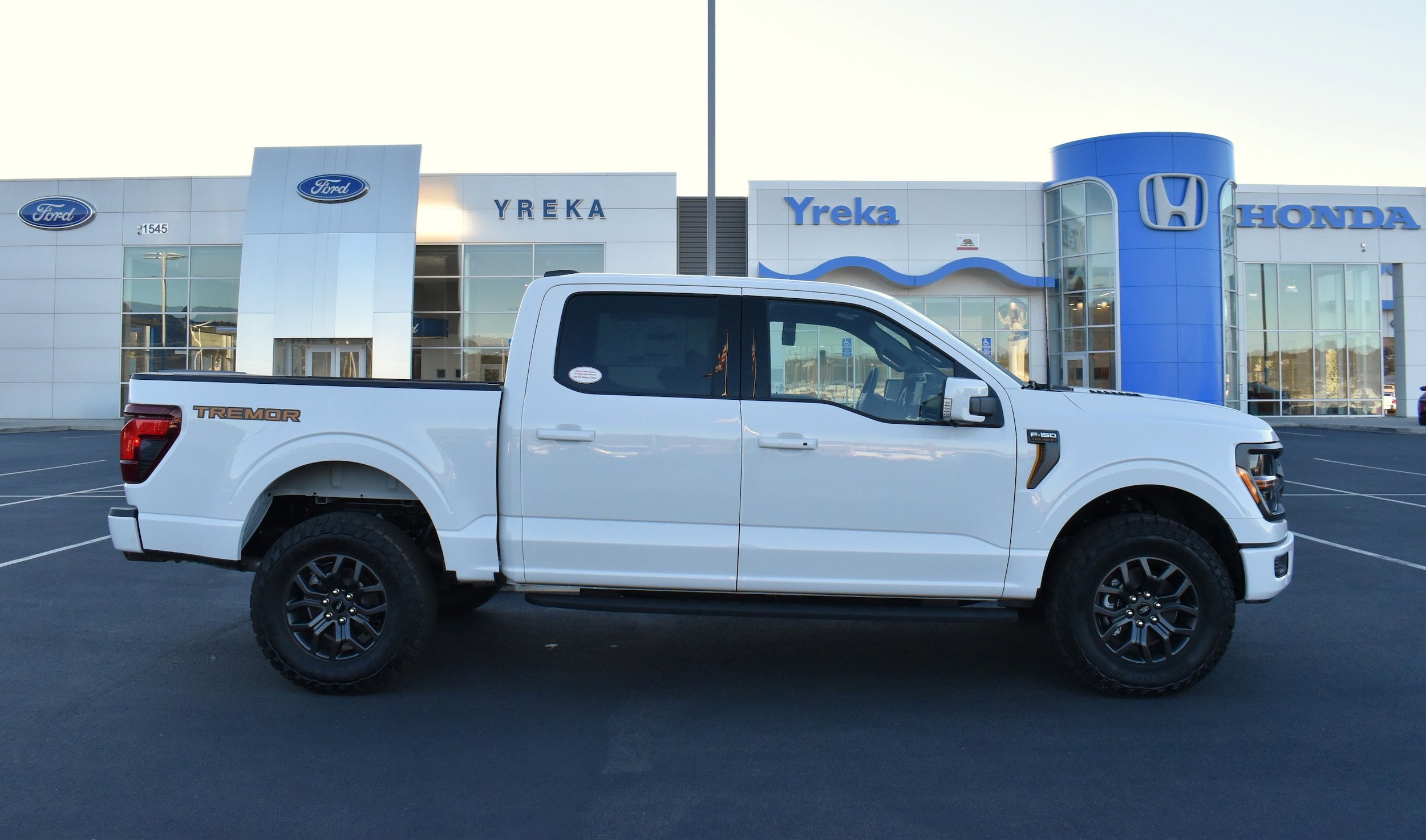 New 2026 Ford F150 Tremor w/ Equipment Group 402B image 1
