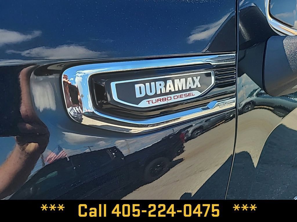 New 2025 GMC Sierra 1500 Denali image 3