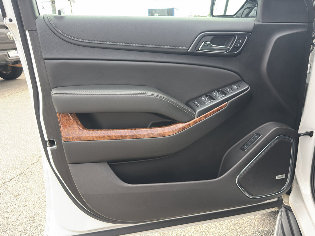 Used 2019 Chevrolet Tahoe Premier RWD image 32