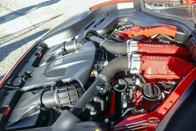 Used 2019 Ferrari Portofino image 20