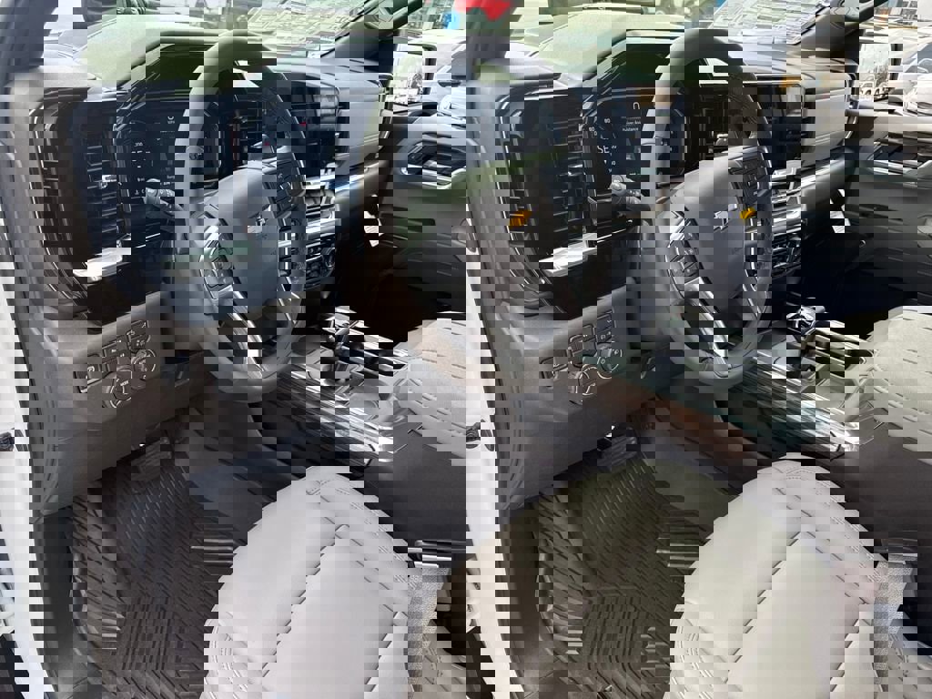 New 2026 Chevrolet Silverado 1500 LT image 16