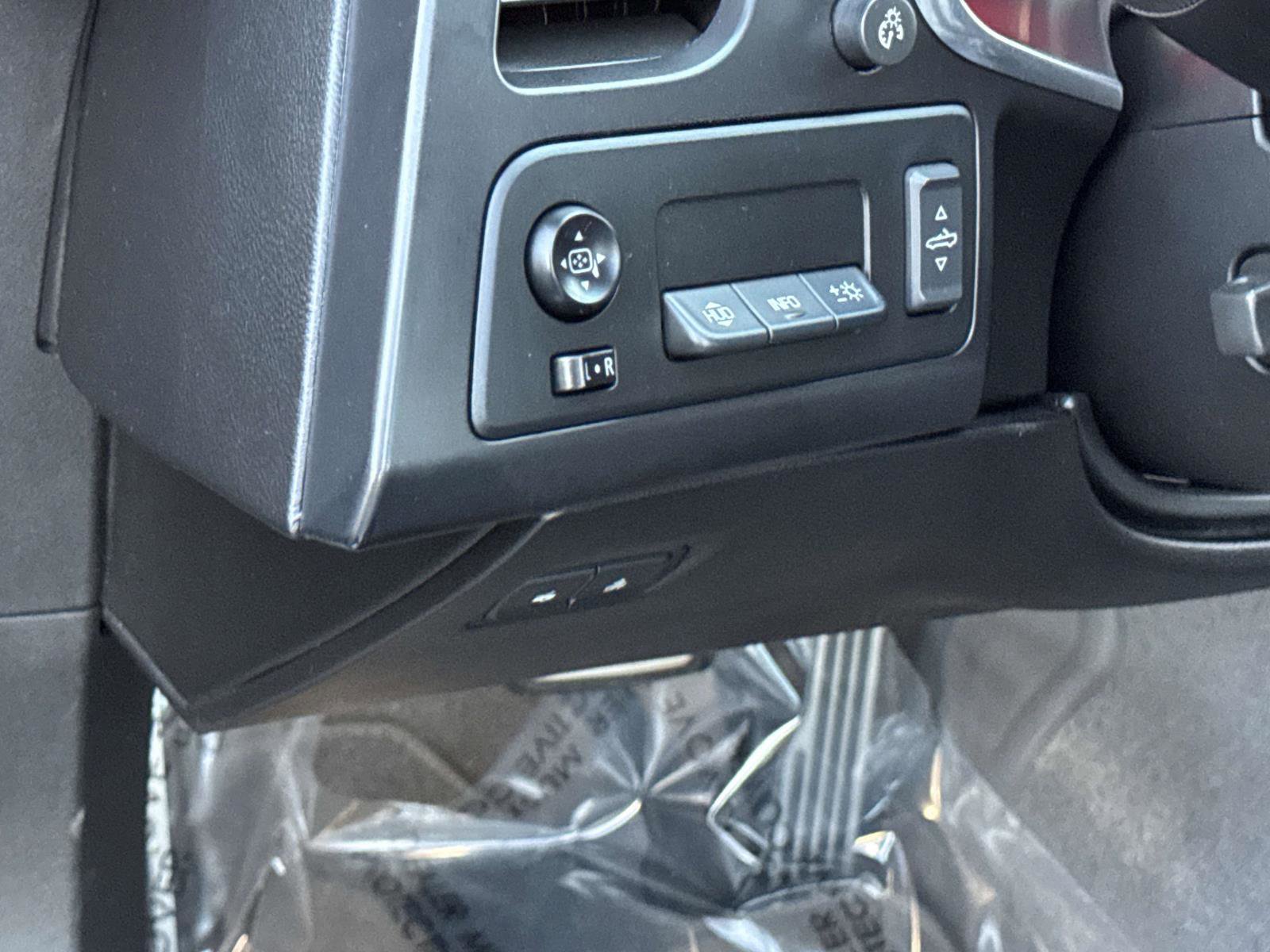 Used 2015 Chevrolet Corvette Z06 w/ 2LZ Preferred Equipment Group image 14