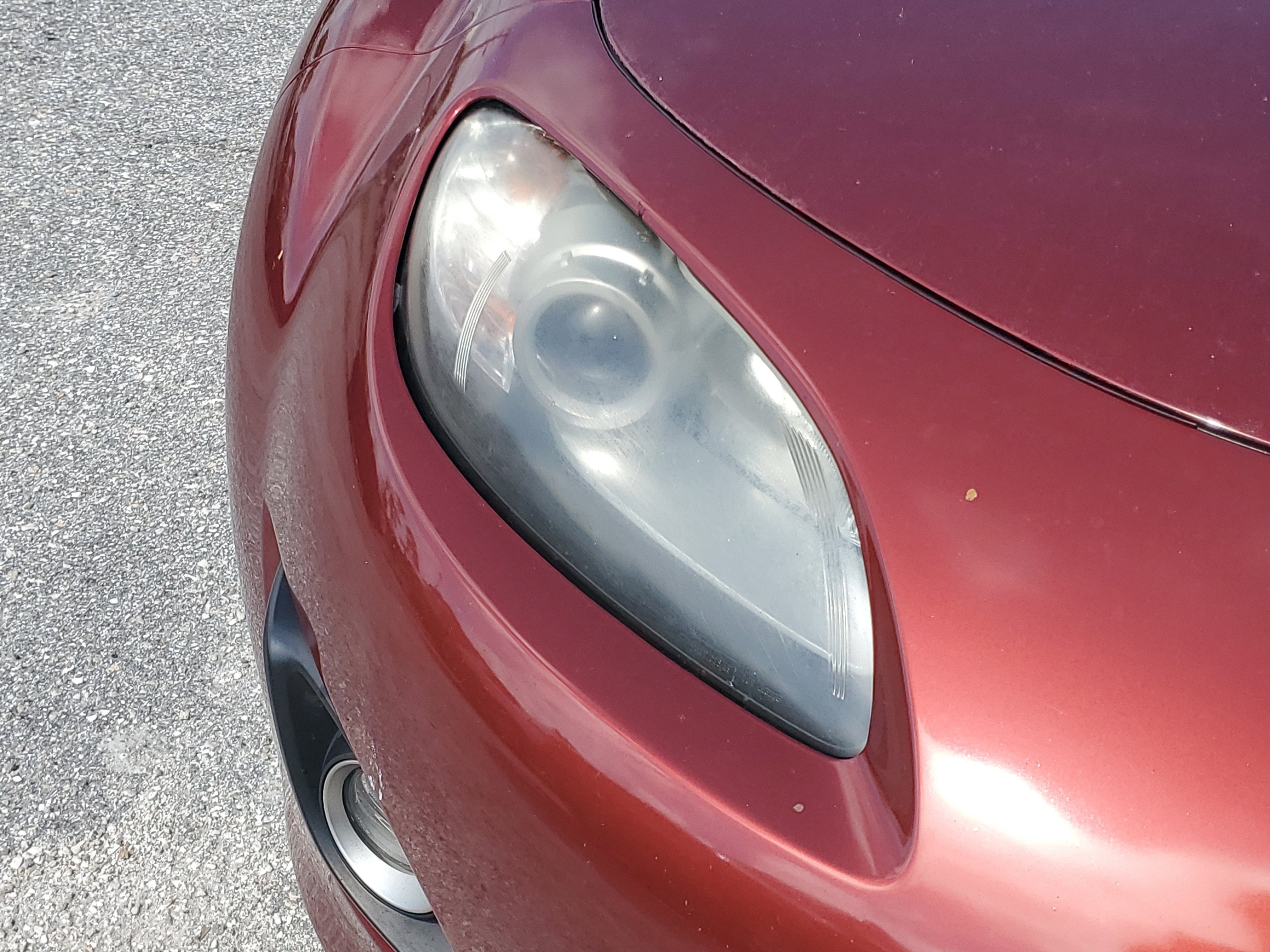 Used 2012 MAZDA MX-5 Miata Grand Touring w/ Premium Pkg RWD image 2
