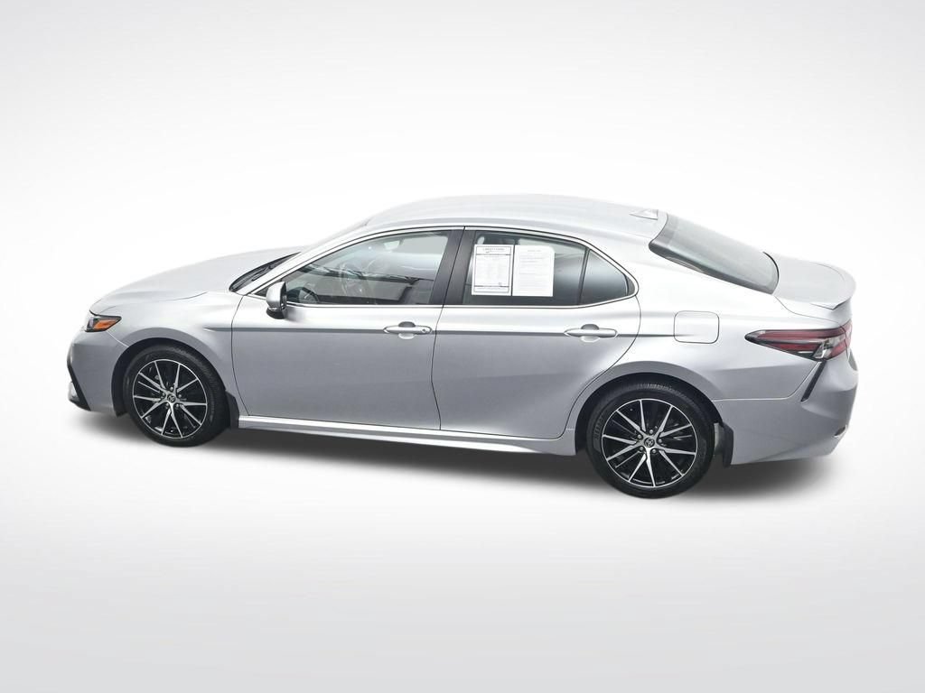 Used 2022 Toyota Camry SE FWD image 36