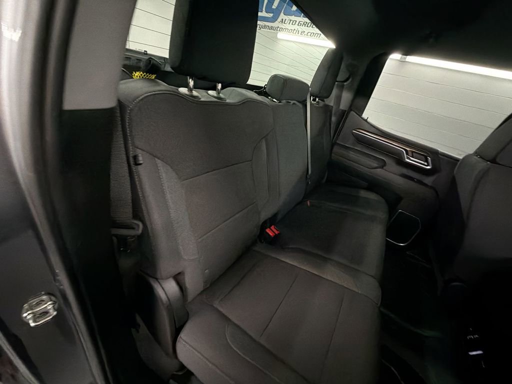 Used 2026 Chevrolet Silverado 1500 LT w/ Protection Package RWD image 26