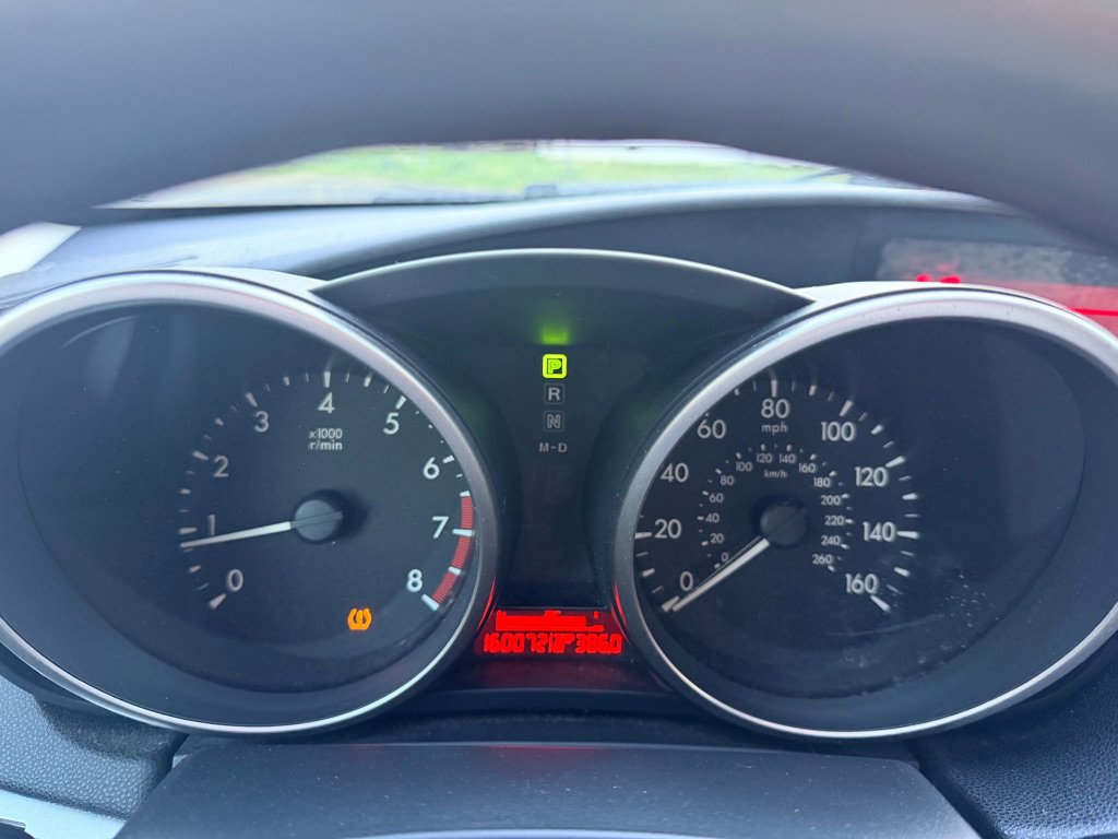 Used 2010 MAZDA MAZDA3 i Touring image 15