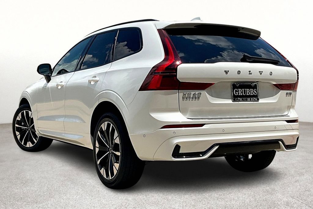 New 2026 Volvo XC60 B5 Plus w/ Protection Package Premier AWD/4WD image 6