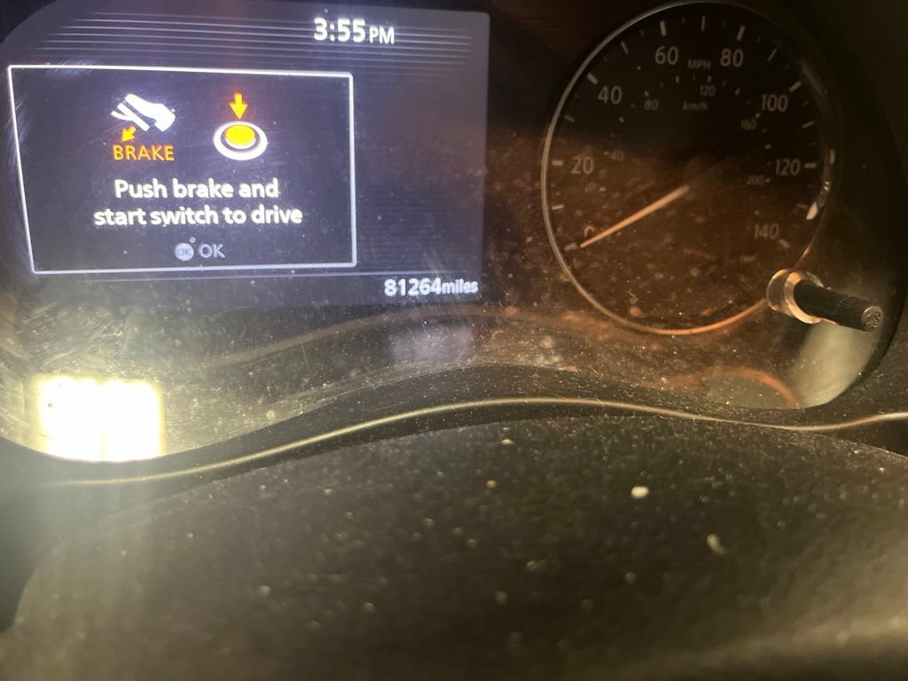 Used 2021 Nissan Kicks SR w/ SR Premium Package FWD image 5