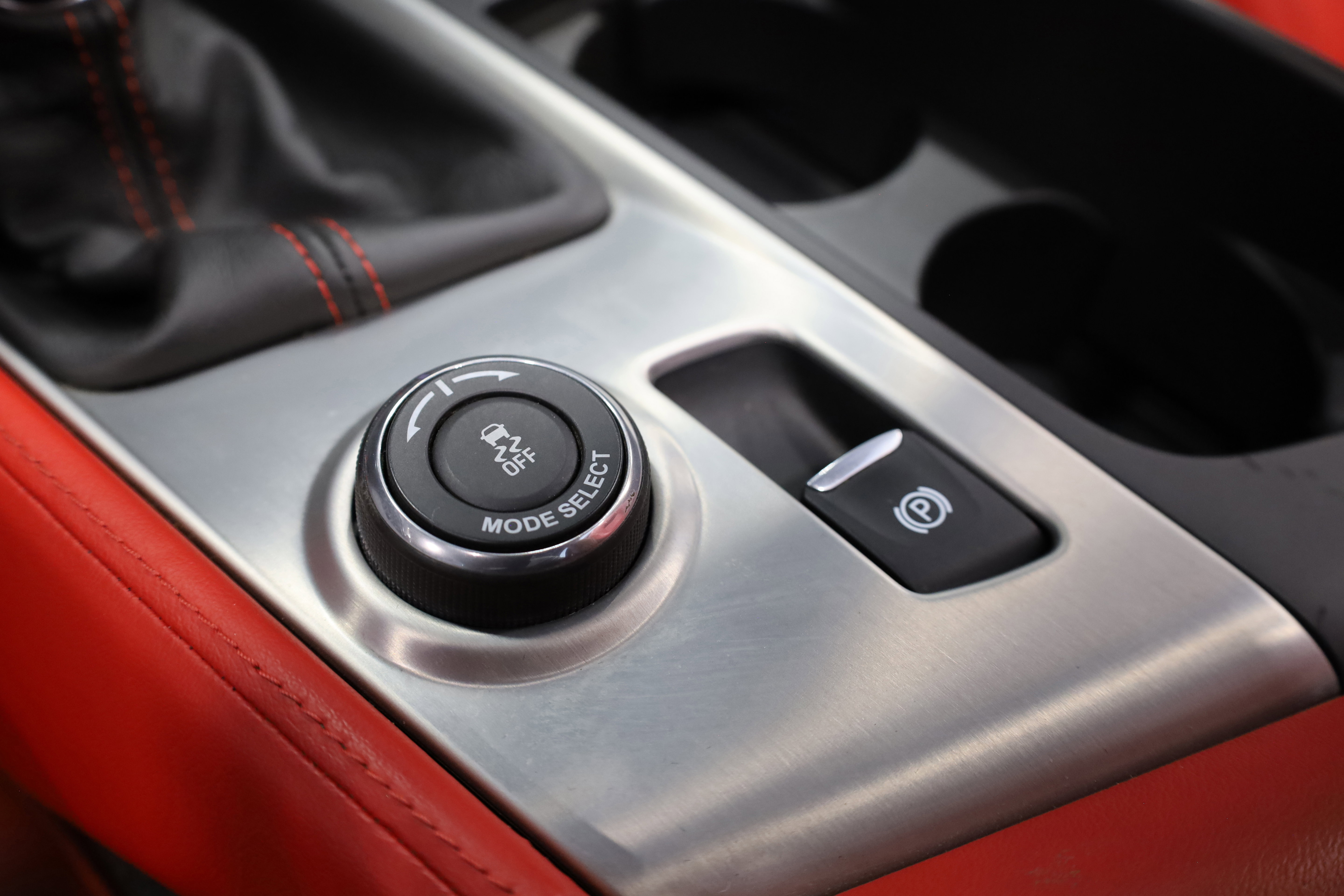 Used 2014 Chevrolet Corvette Stingray Convertible w/ 2LT Preferred Equipment Group image 37