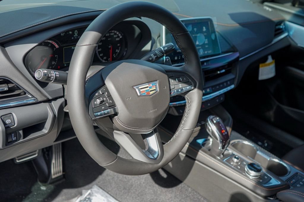 New 2026 Cadillac CT4 V RWD image 9