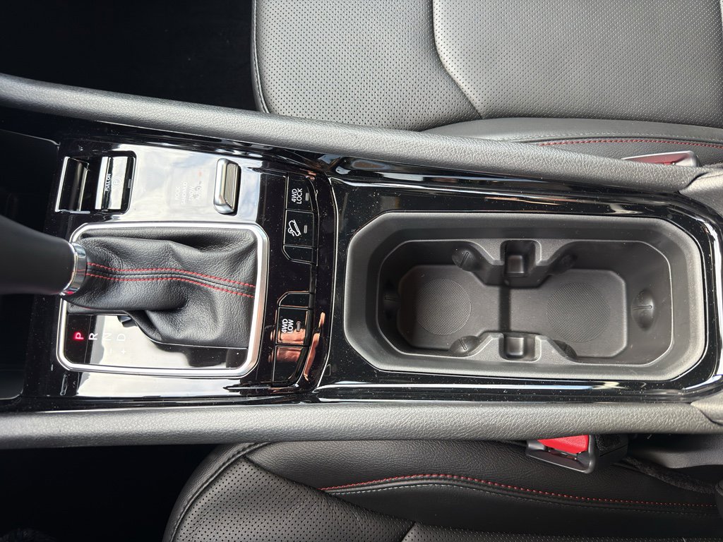 New 2025 Jeep Compass Trailhawk w/ Trailhawk Elite Group image 21