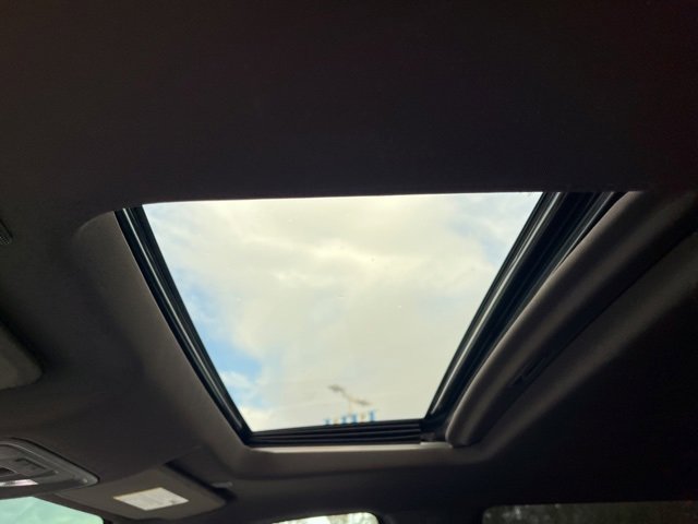 Used 2022 Chevrolet Silverado 1500 LTZ w/ LTZ Premium Texas Edition image 38