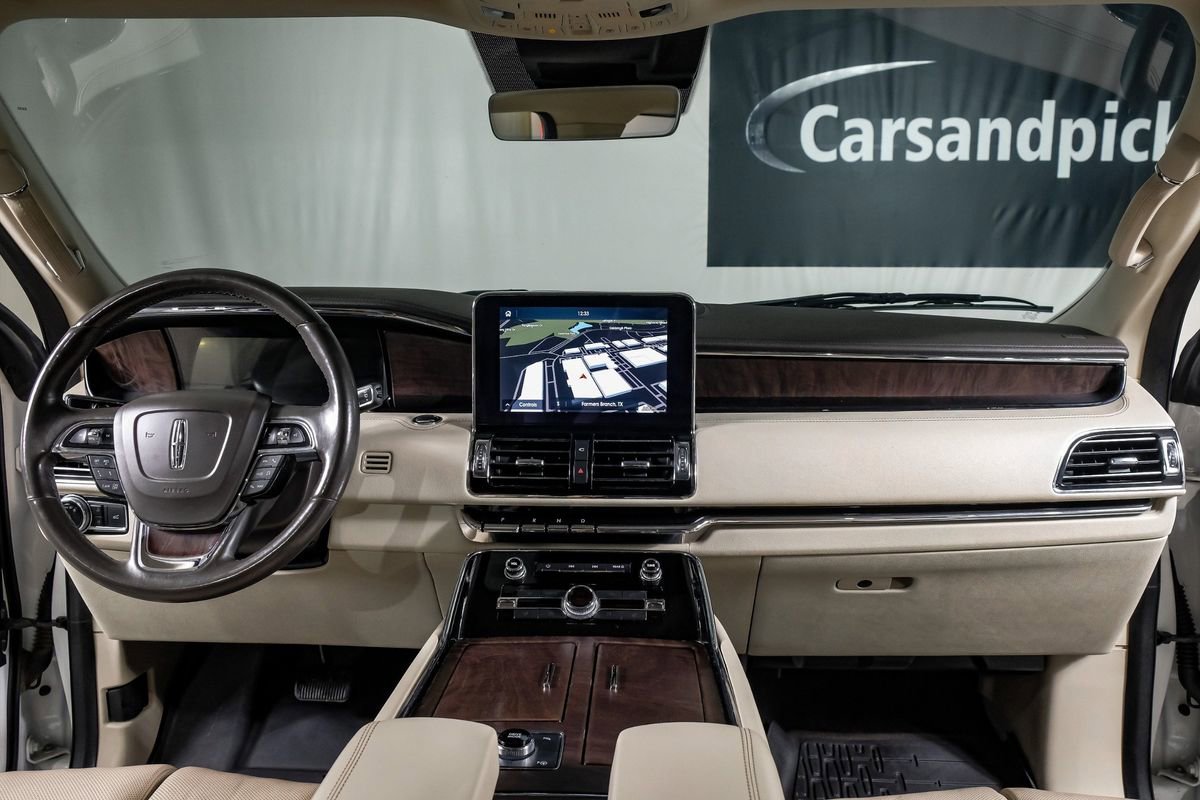 Used 2020 Lincoln Navigator L Reserve w/ Luxury Package image 14