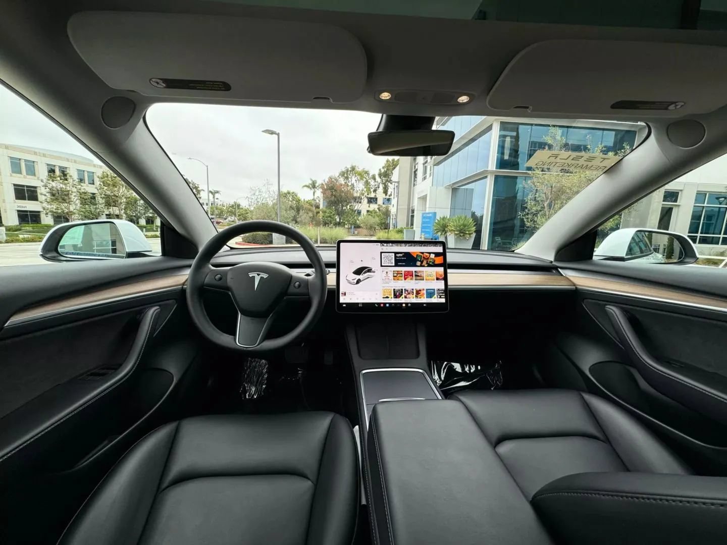 Used 2023 Tesla Model 3 Standard Range RWD image 6
