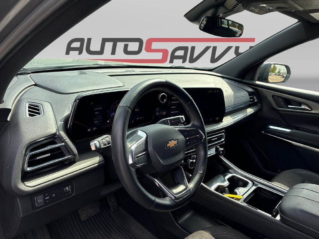 Used 2024 Chevrolet Traverse LS w/ LPO, Floor Liner Package FWD image 10
