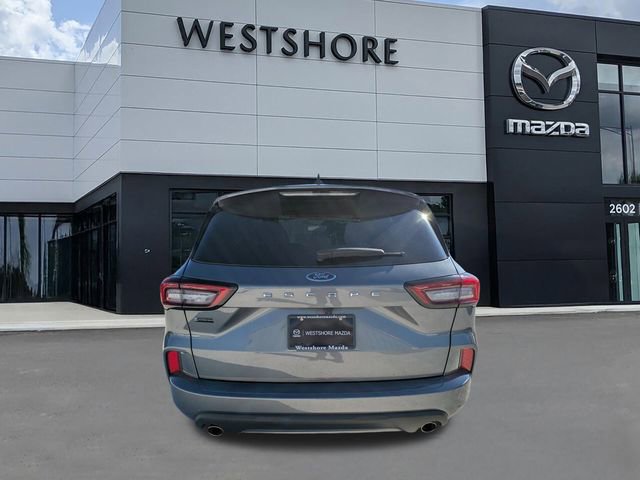 Used 2024 Ford Escape ST-Line w/ Cold Weather Package image 4