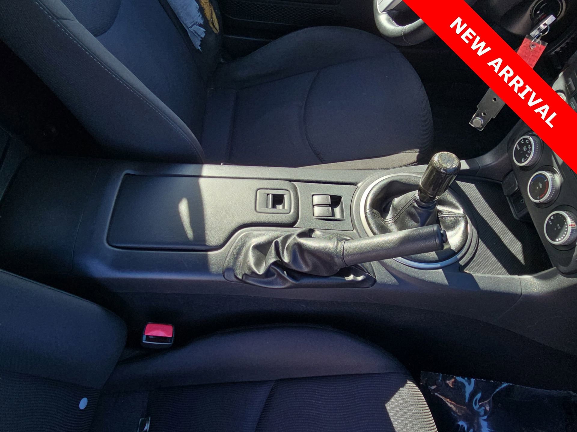 Used 2012 MAZDA MX-5 Miata Touring w/ Suspension Pkg image 16