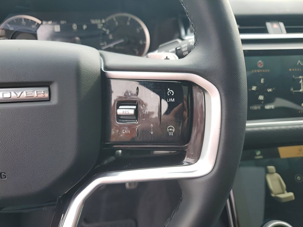Used 2023 Land Rover Range Rover Velar R-Dynamic S image 35