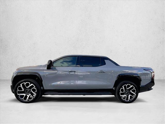 Certified 2025 Chevrolet Silverado EV RST image 6
