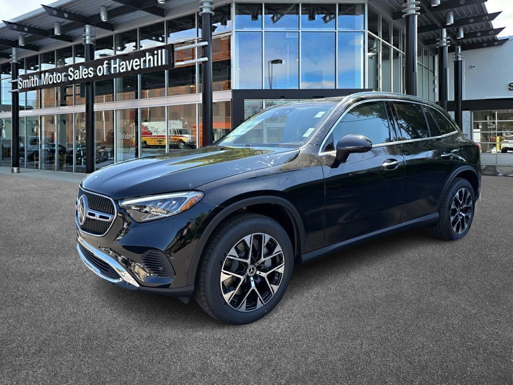 Used 2026 Mercedes-Benz GLC 350e 4MATIC image 3