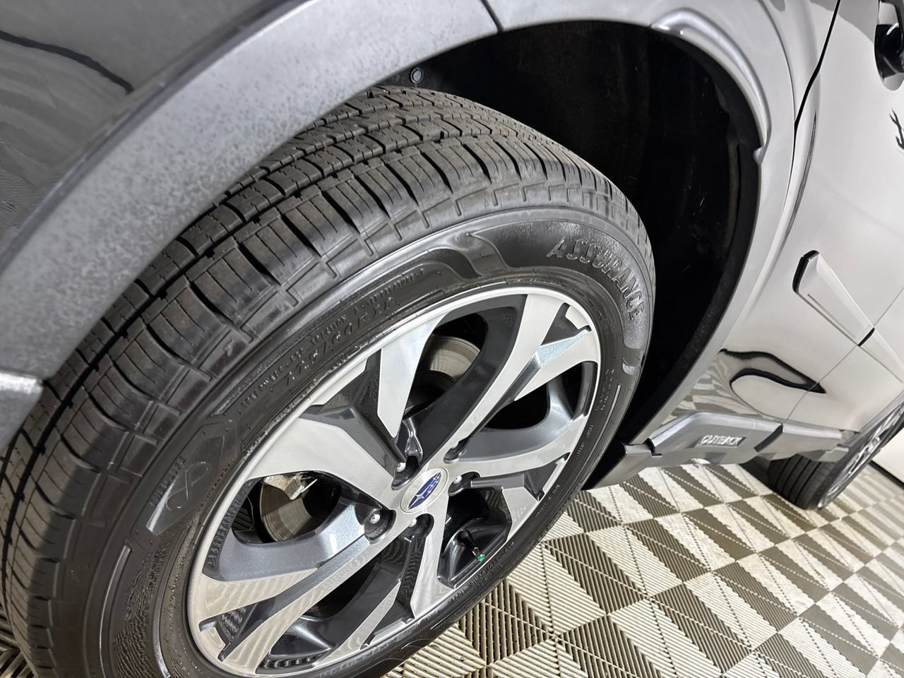 Used 2020 Subaru Outback Touring AWD/4WD image 34