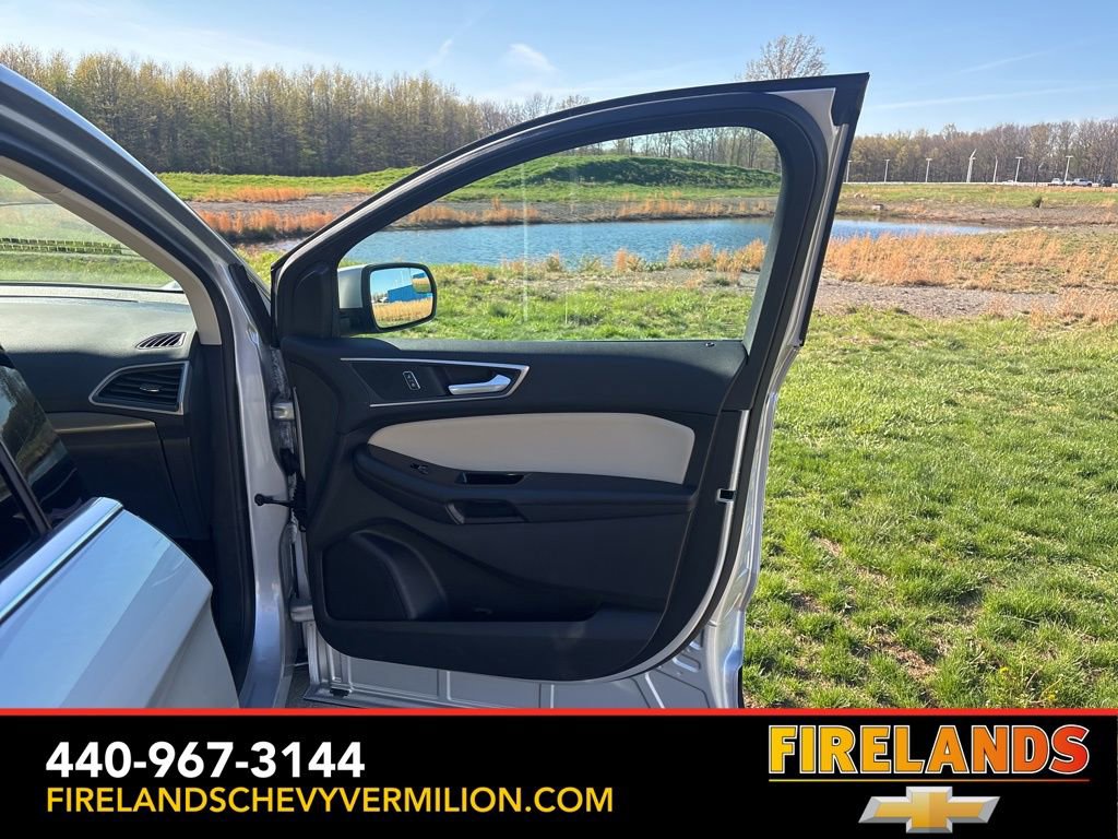 Used 2018 Ford Edge SEL w/ Equipment Group 201A image 23