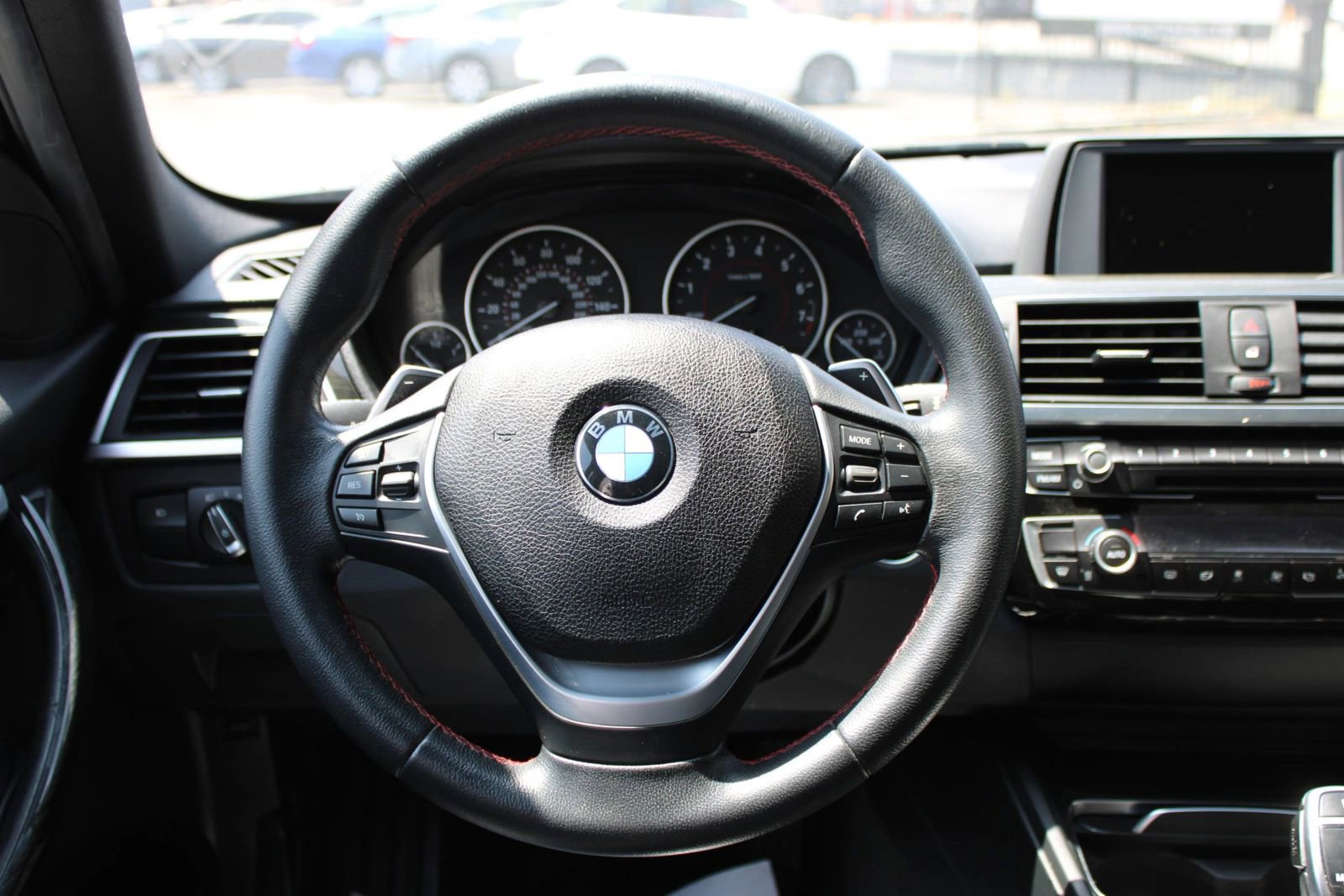 Used 2017 BMW 330i Sedan RWD image 15