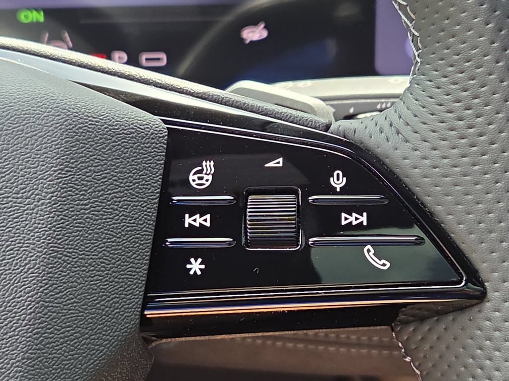 New 2027 Audi SQ6 e-tron Prestige AWD/4WD image 11