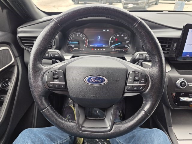 Used 2020 Ford Explorer XLT w/ Comfort Package AWD/4WD image 27