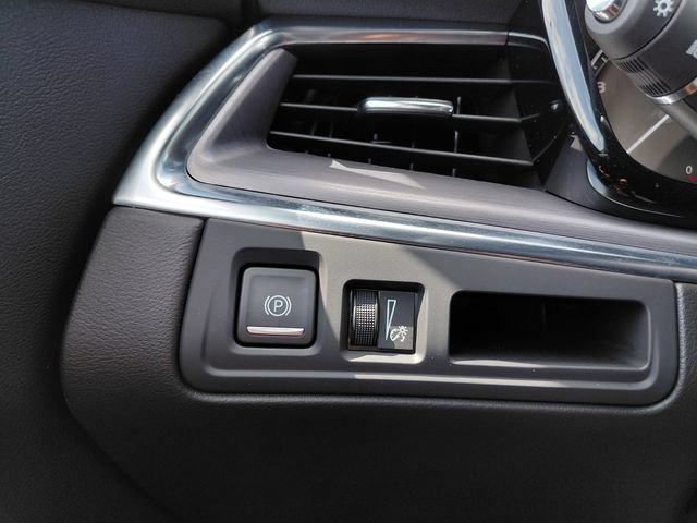 Certified 2026 Cadillac XT5 Luxury FWD image 28