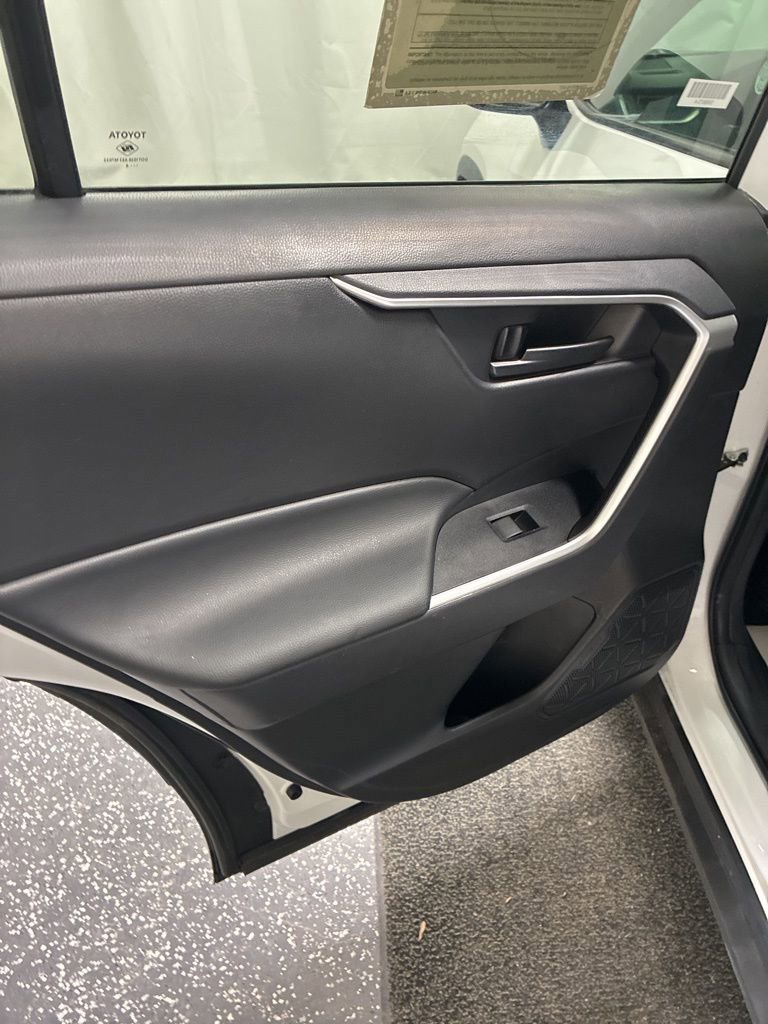 Used 2024 Toyota RAV4 LE image 21