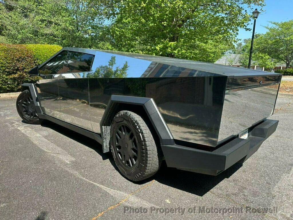 Used 2024 Tesla Cybertruck Cyberbeast AWD/4WD image 6