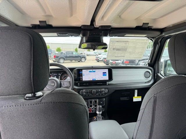 New 2026 Jeep Gladiator Sport AWD/4WD image 30