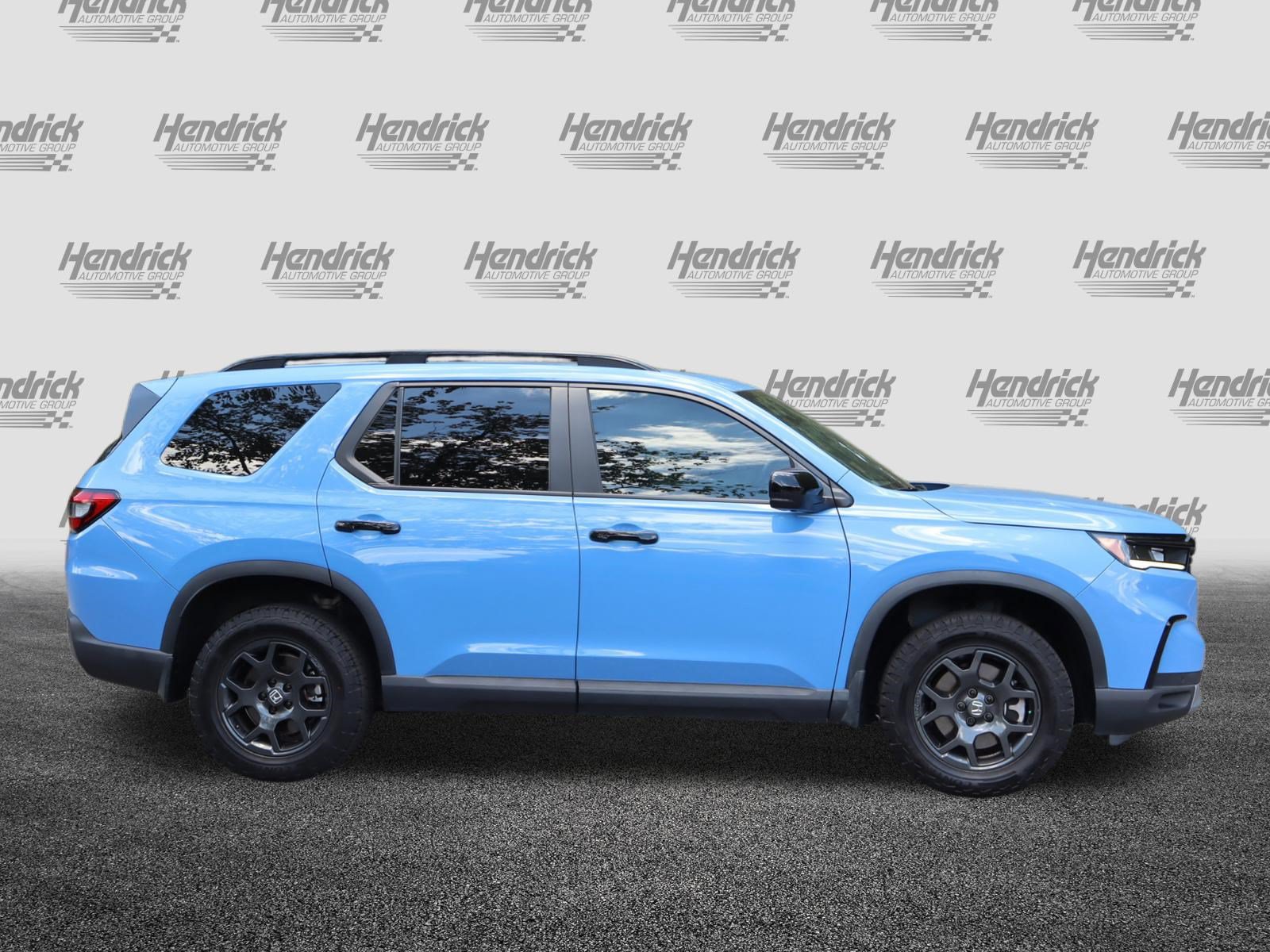Used 2024 Honda Pilot TrailSport image 10