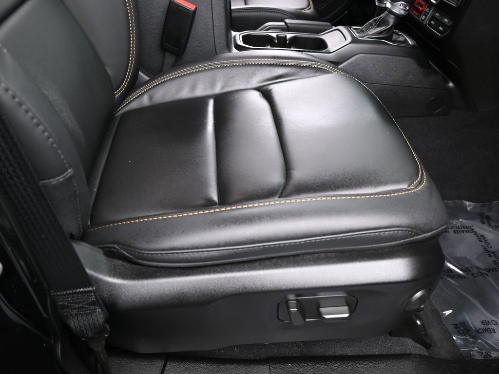 Used 2025 Jeep Wrangler Unlimited Rubicon 392 image 41