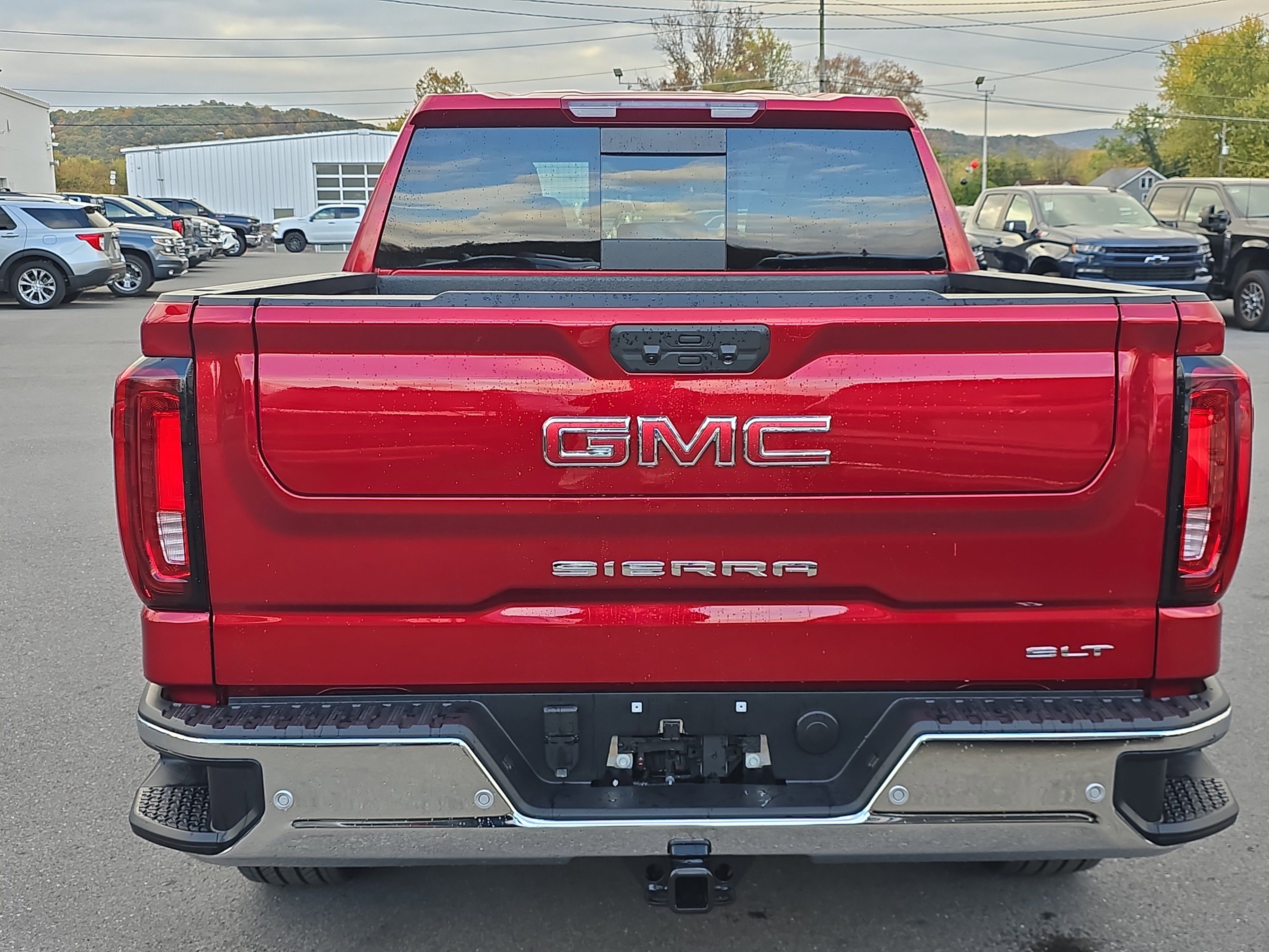 New 2026 GMC Sierra 1500 SLT w/ SLT Premium Plus Package image 4
