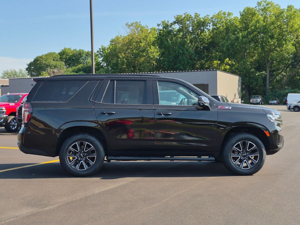 Used 2021 Chevrolet Tahoe Z71 w/ Z71 Signature Package AWD/4WD image 8