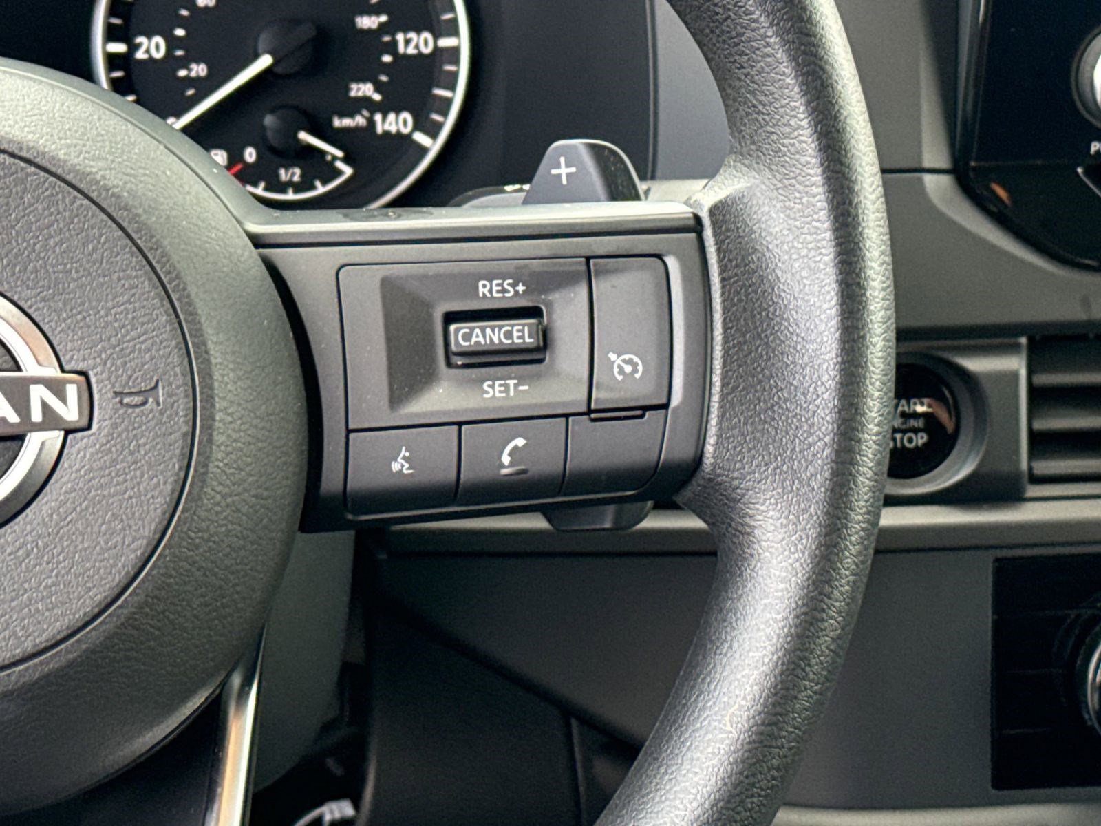 Certified 2025 Nissan Pathfinder S image 26