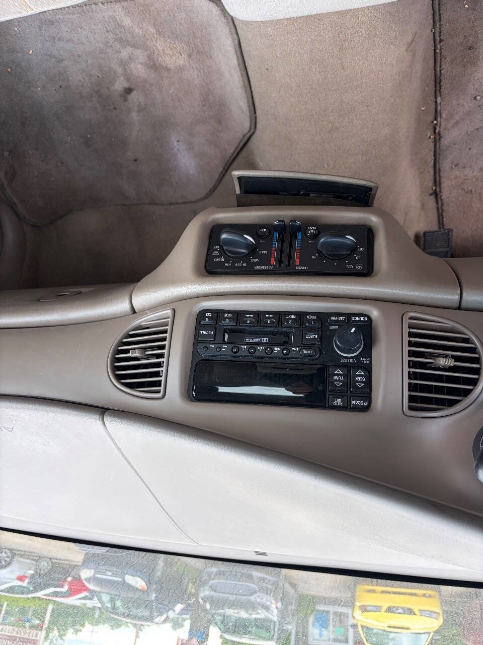 Used 2003 Buick Century Custom FWD image 15