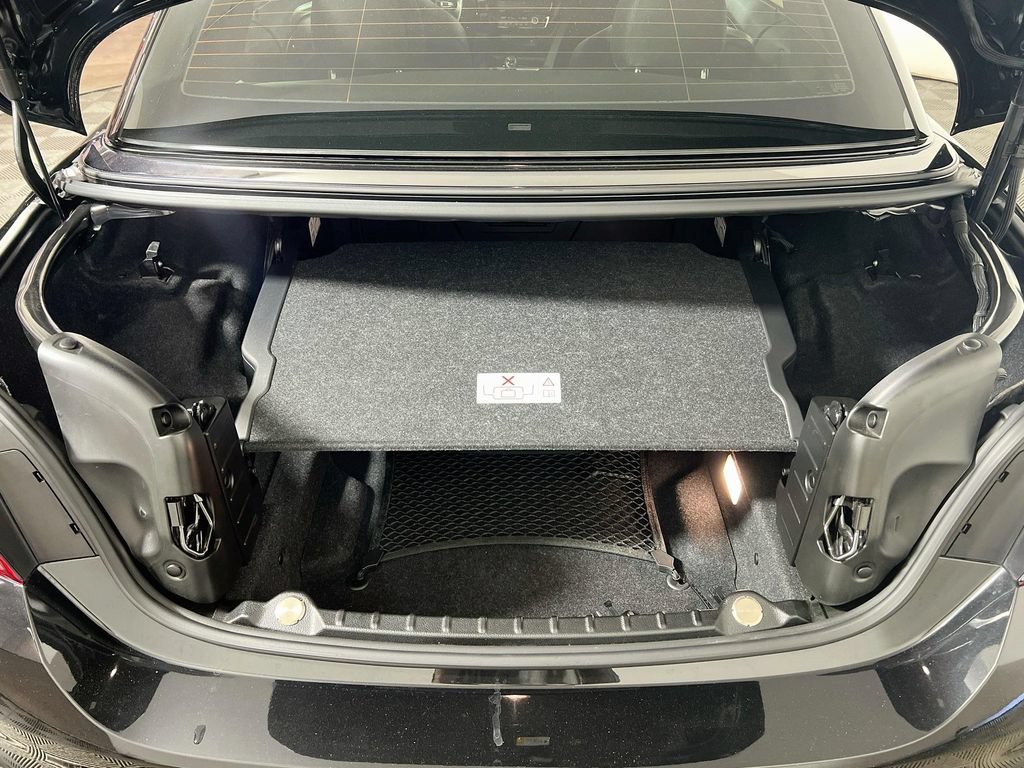 Used 2018 BMW M4 Convertible w/ Competition Package RWD image 23